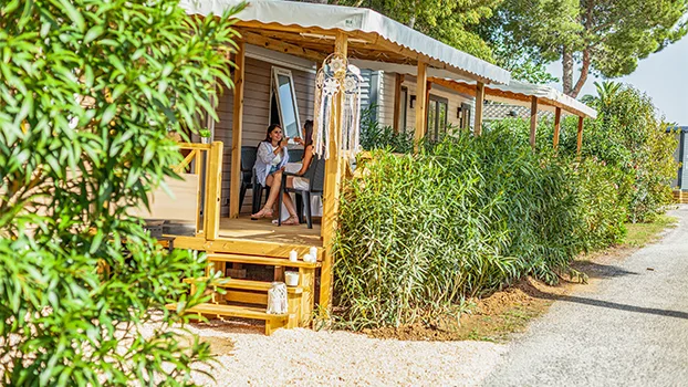 camping le clos du thym location mobil home argeles sur mer