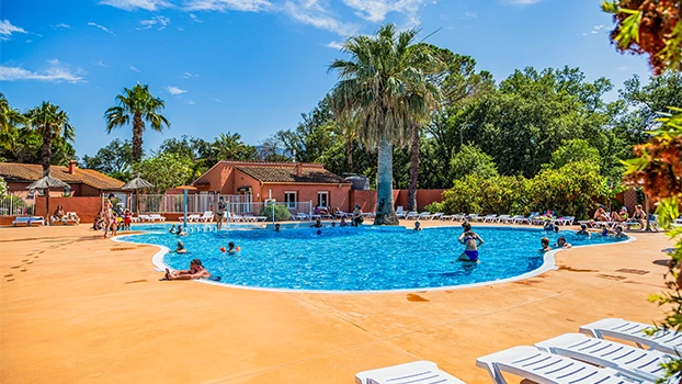 le clos du thym camping piscine argeles sur mer